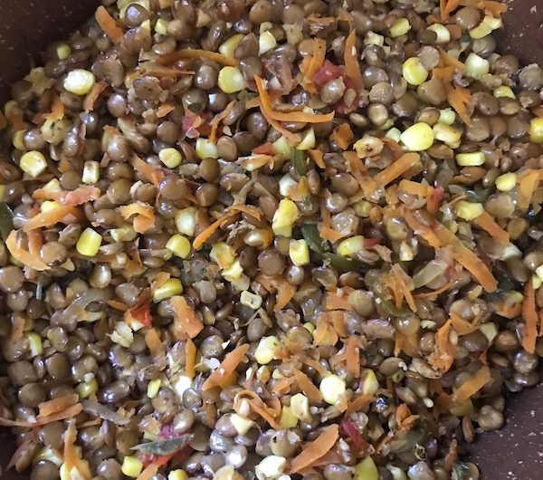 Lentilha com legumes